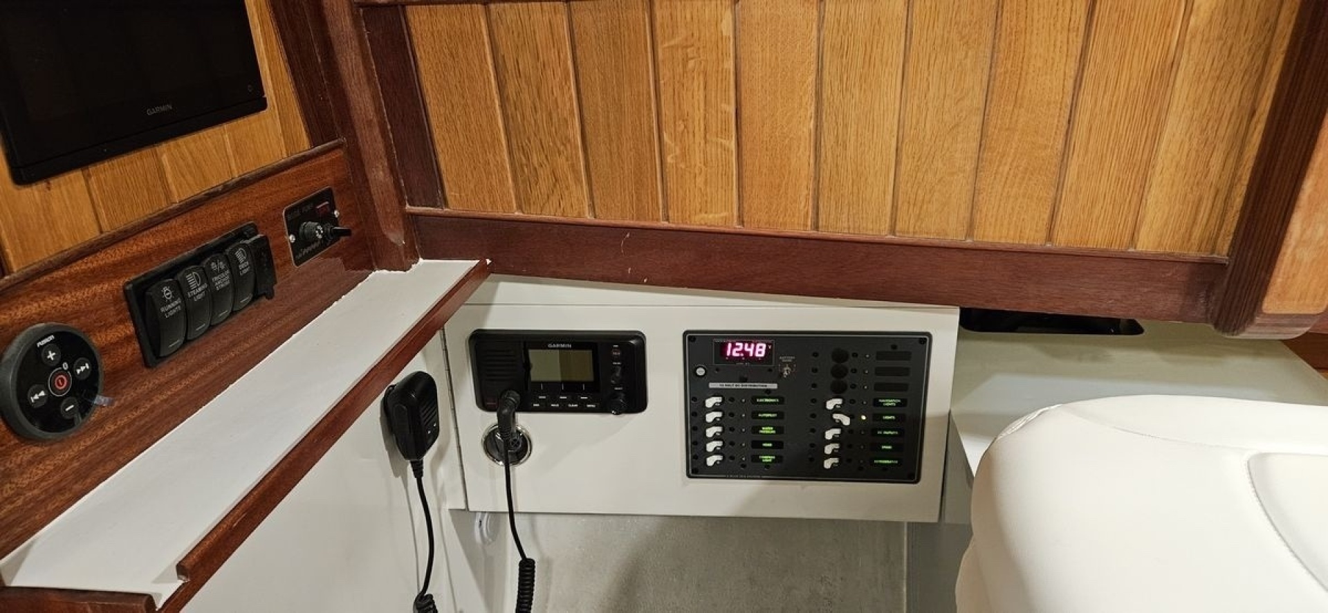 Black Magic 32ft Eastsail Yacht For Sale