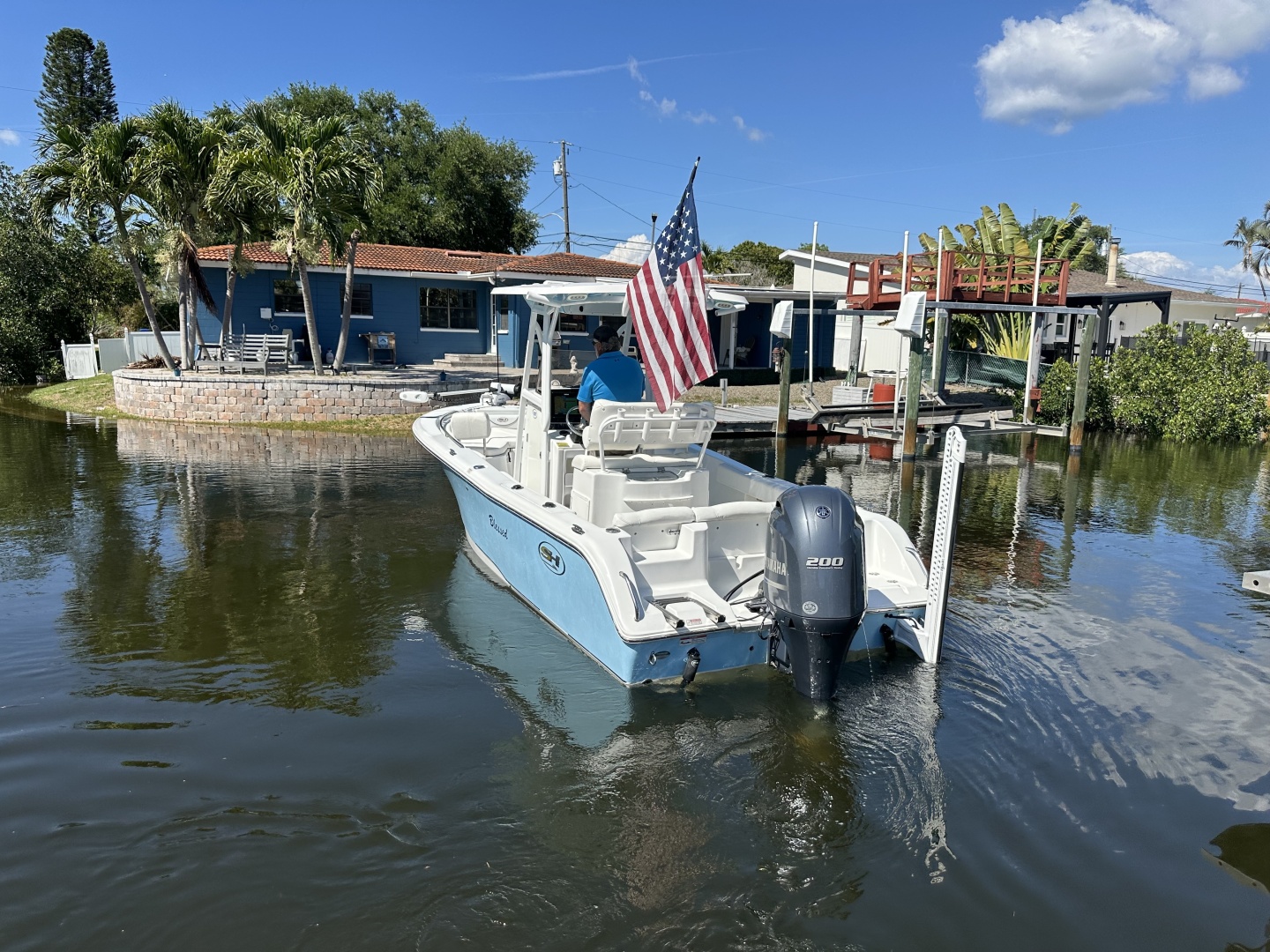 2018 Sea Hunt 225 Ultra