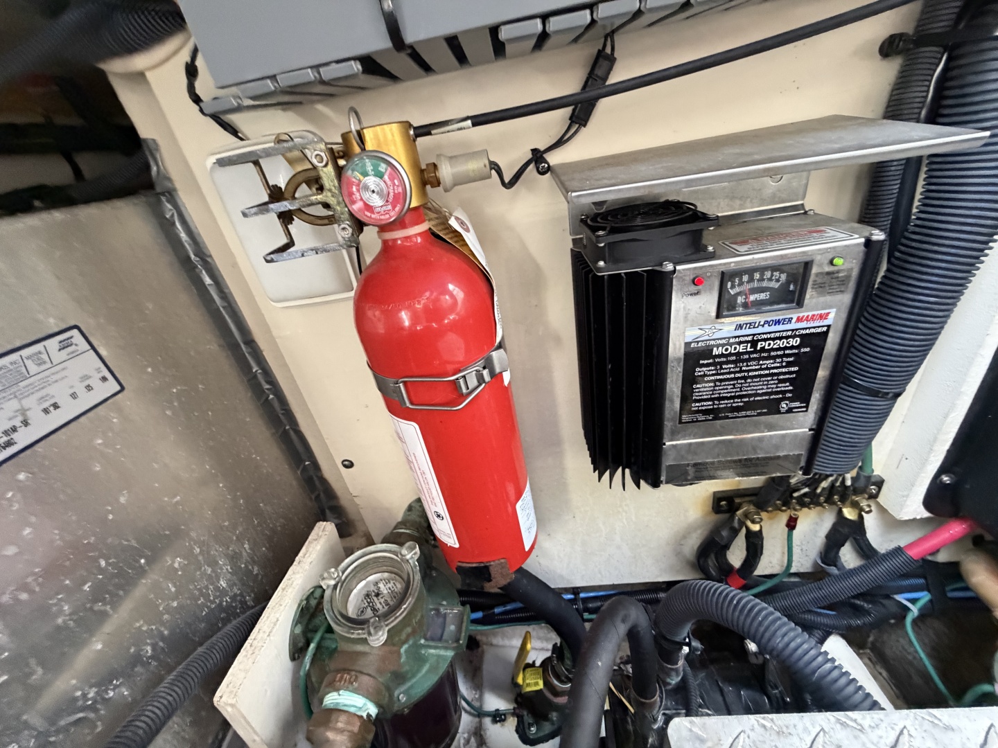 2006 Sea Ray 320 Sundancer