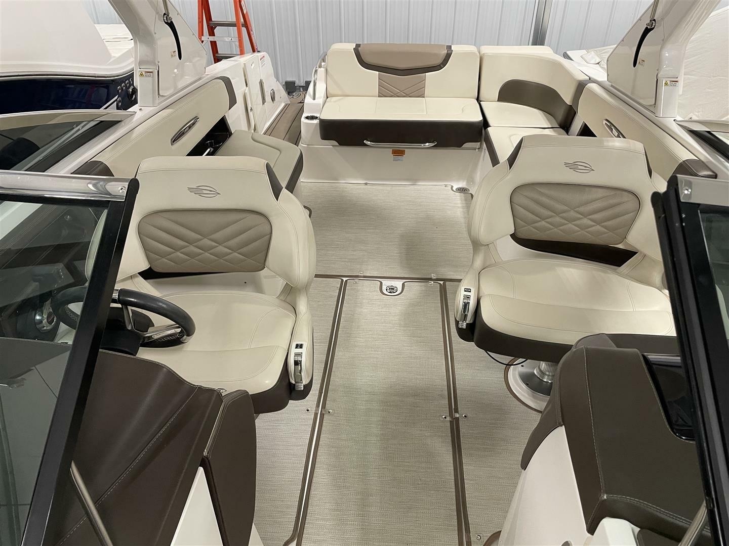 2019 Chaparral 297 SSX