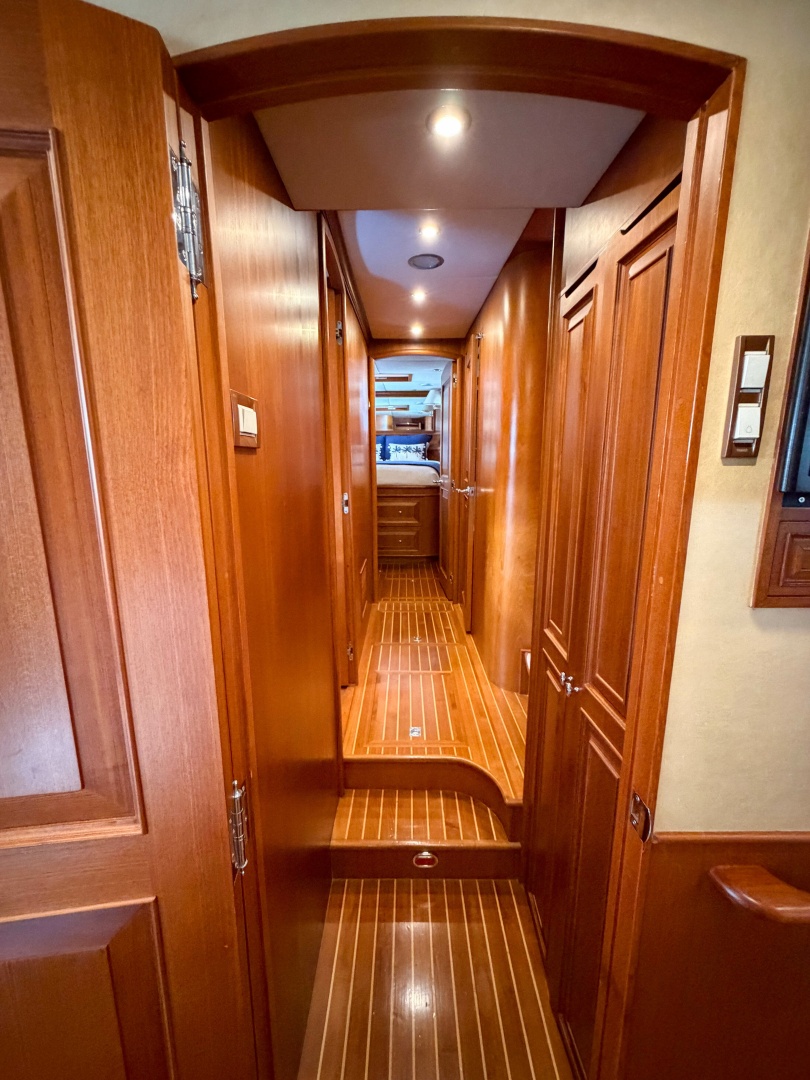 2003 Grand Banks 64 Aleutian RP