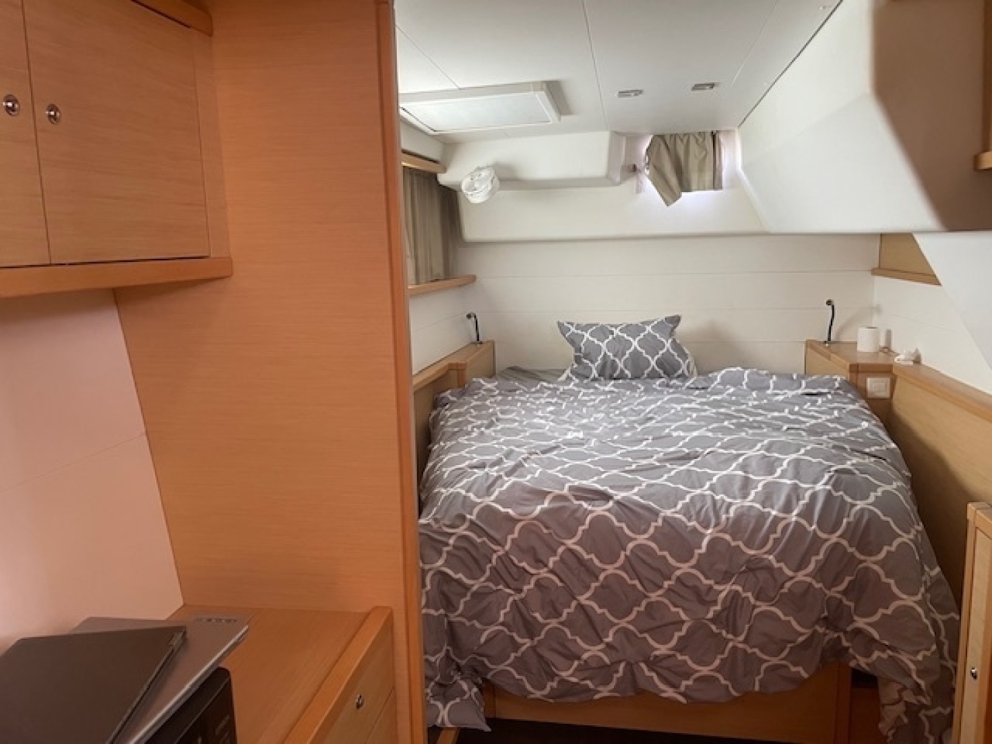 Sacre Bleu 45ft Lagoon Yacht For Sale