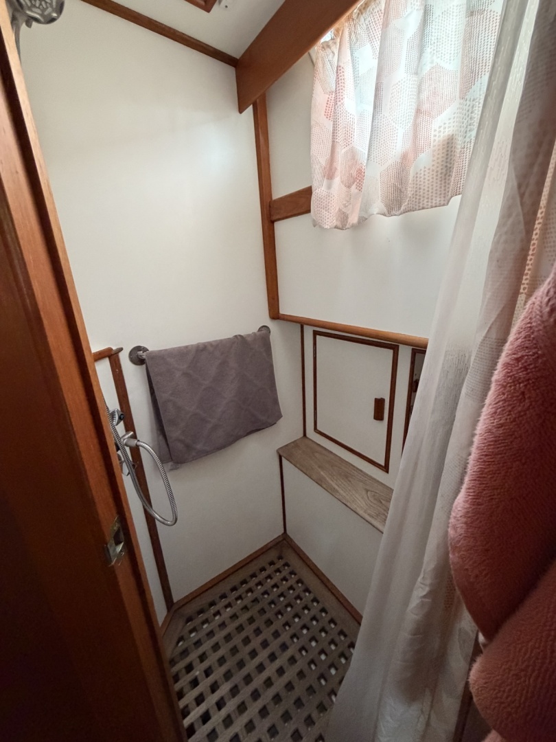 Circe 46ft Grand Banks Yacht For Sale