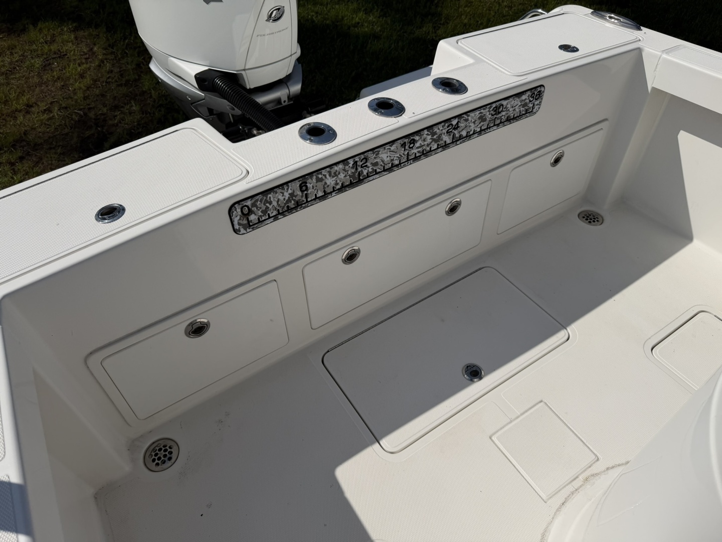 23ft Reef Runner Yacht For Sale