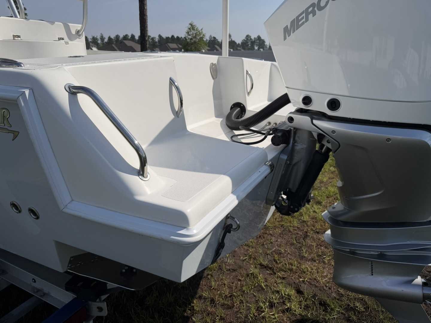 23ft Reef Runner Yacht For Sale