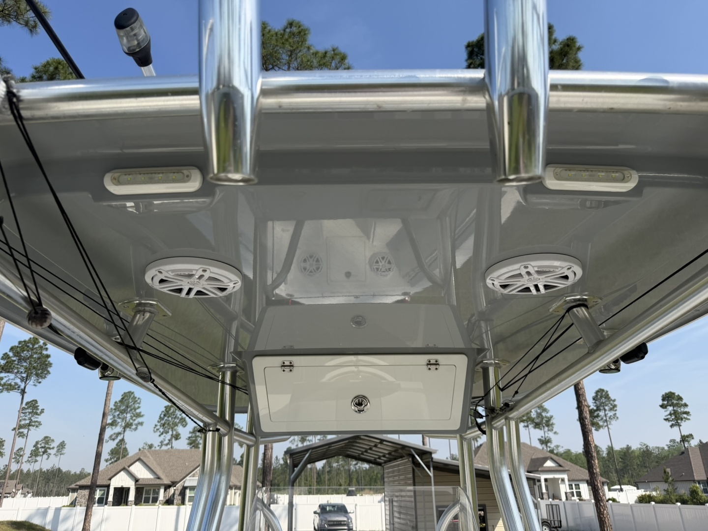 23ft Reef Runner Yacht For Sale