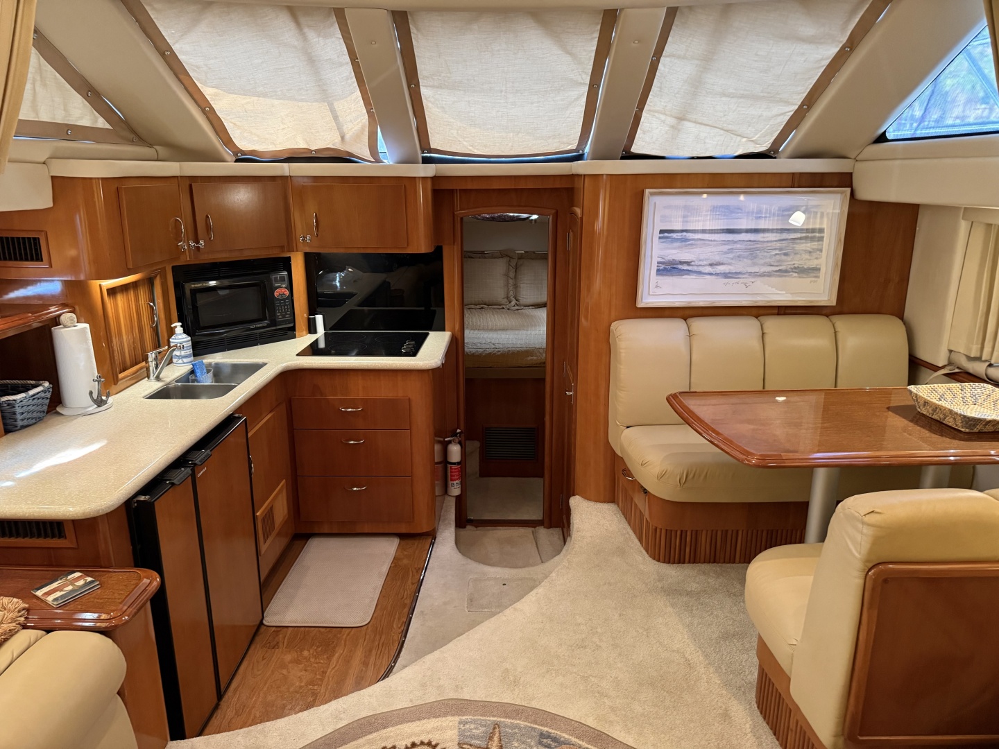 Mist Approach 44ft Carver Yacht For Sale
