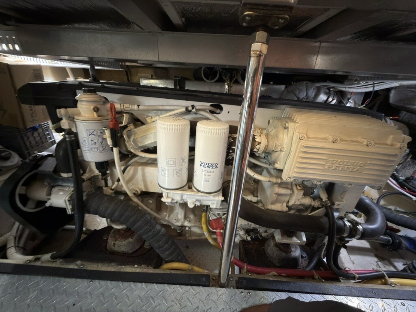 Mist Approach 44ft Carver Yacht For Sale