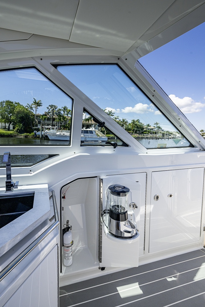 2024 Formula 400 Super Sport Crossover