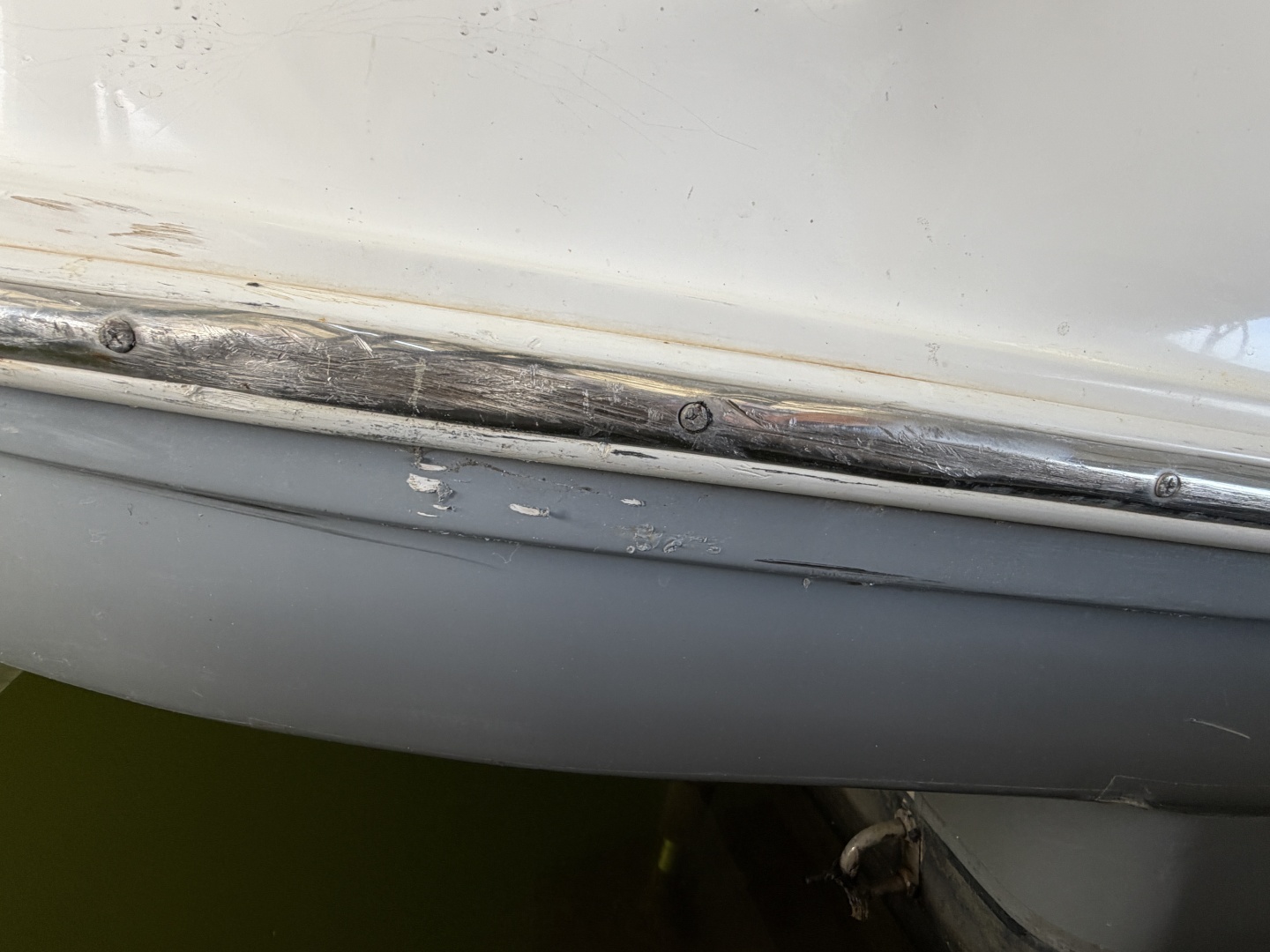 2008 Rinker 280 Express Cruiser