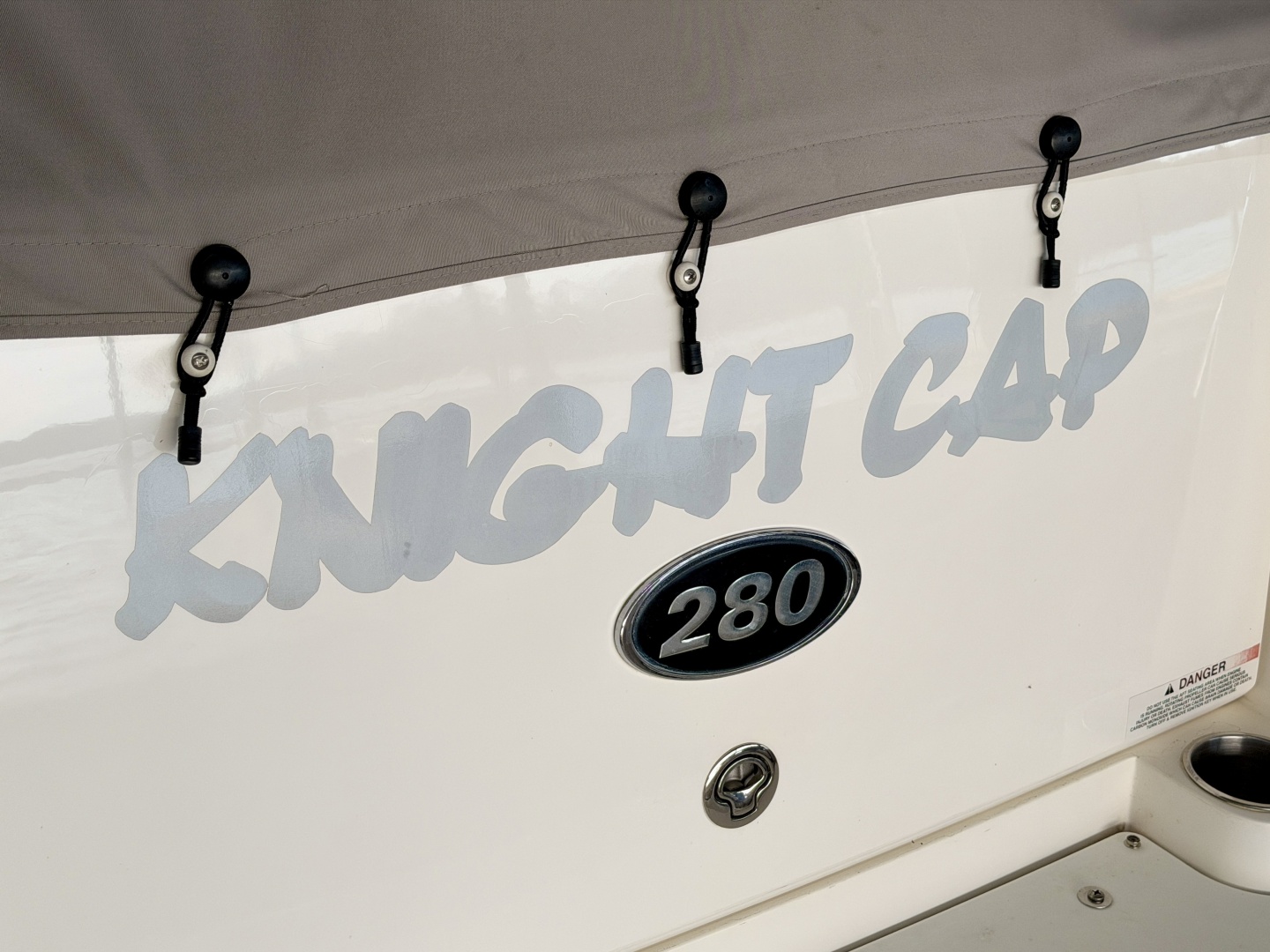 2008 Rinker 280 Express Cruiser