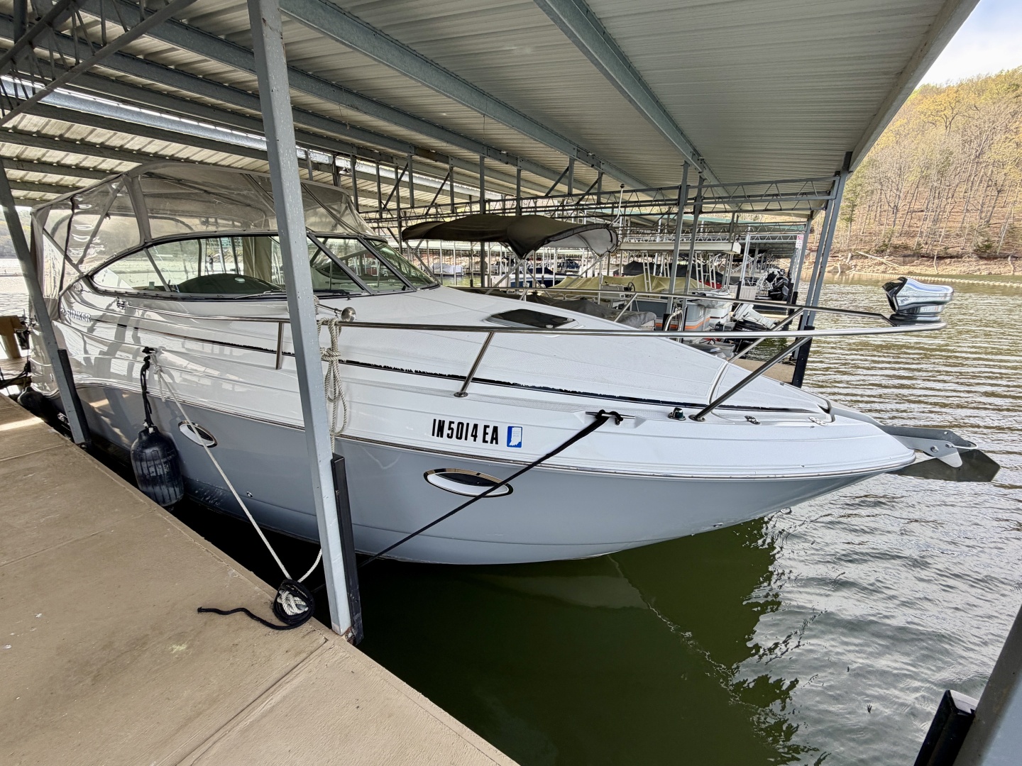 2008 Rinker 280 Express Cruiser