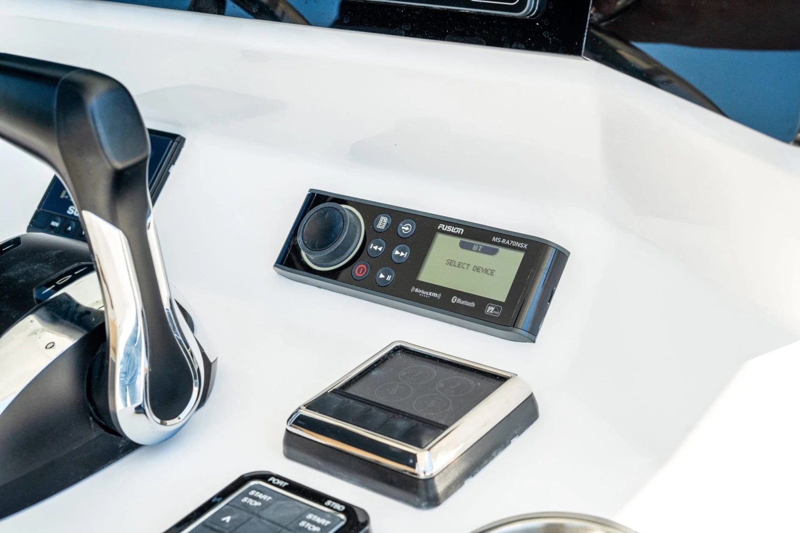 2026 Twin Vee 340 GFX CC