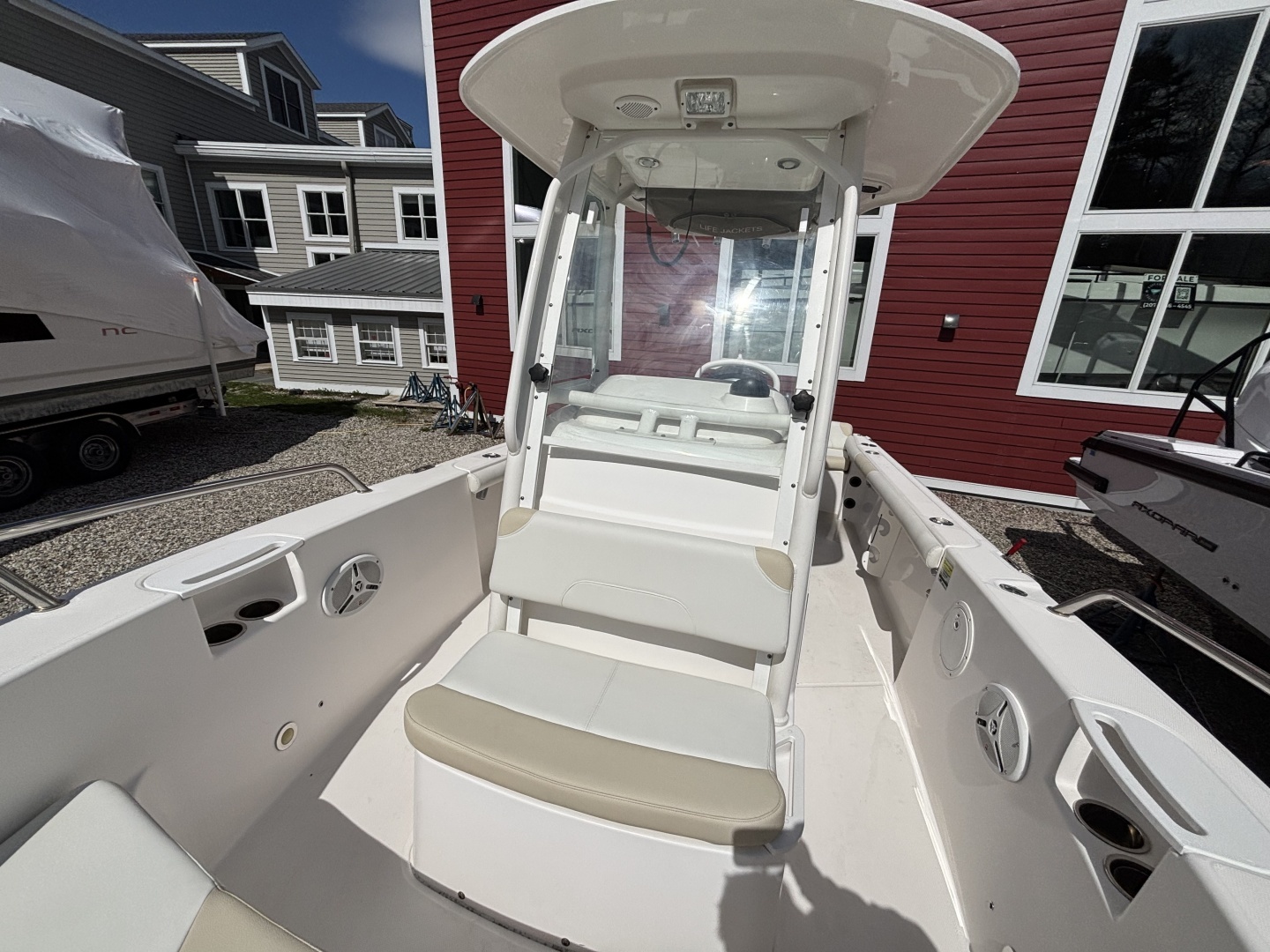 23ft Everglades Yacht For Sale