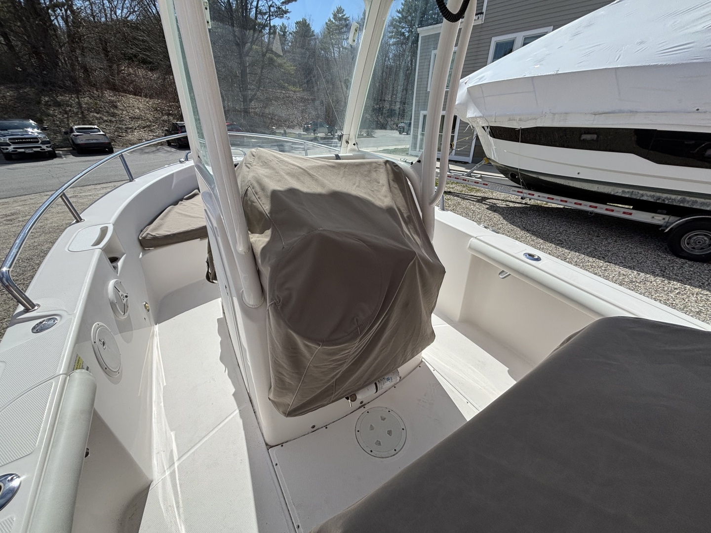 23ft Everglades Yacht For Sale