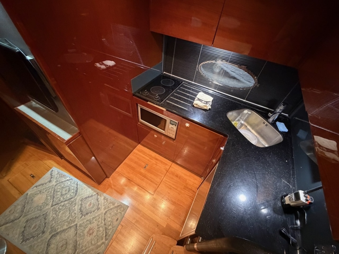 HOBNOBBIN 39ft Princess Yacht For Sale