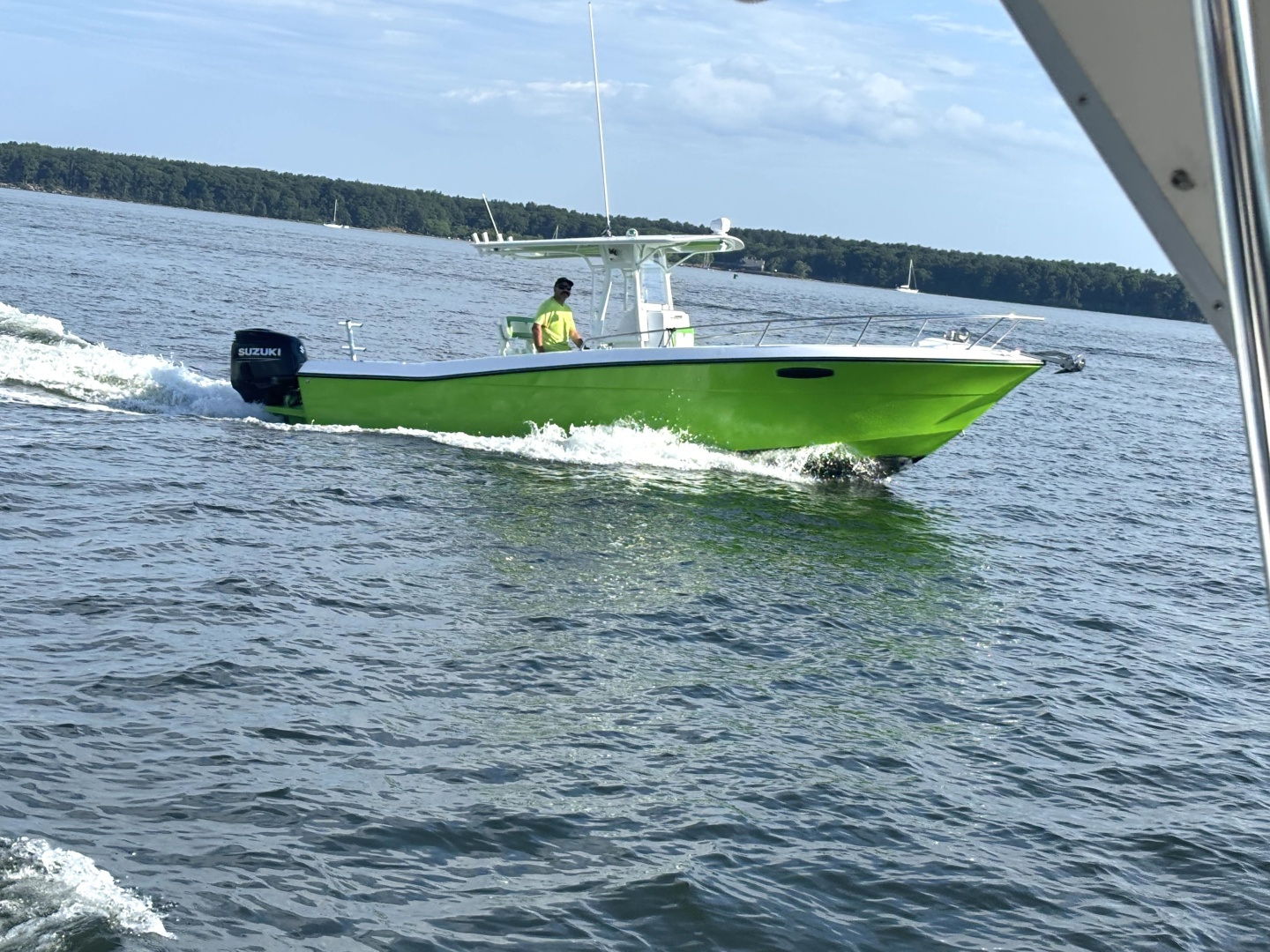 27ft Larson Yacht For Sale