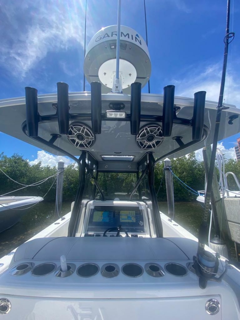 34ft SeaVee Yacht For Sale