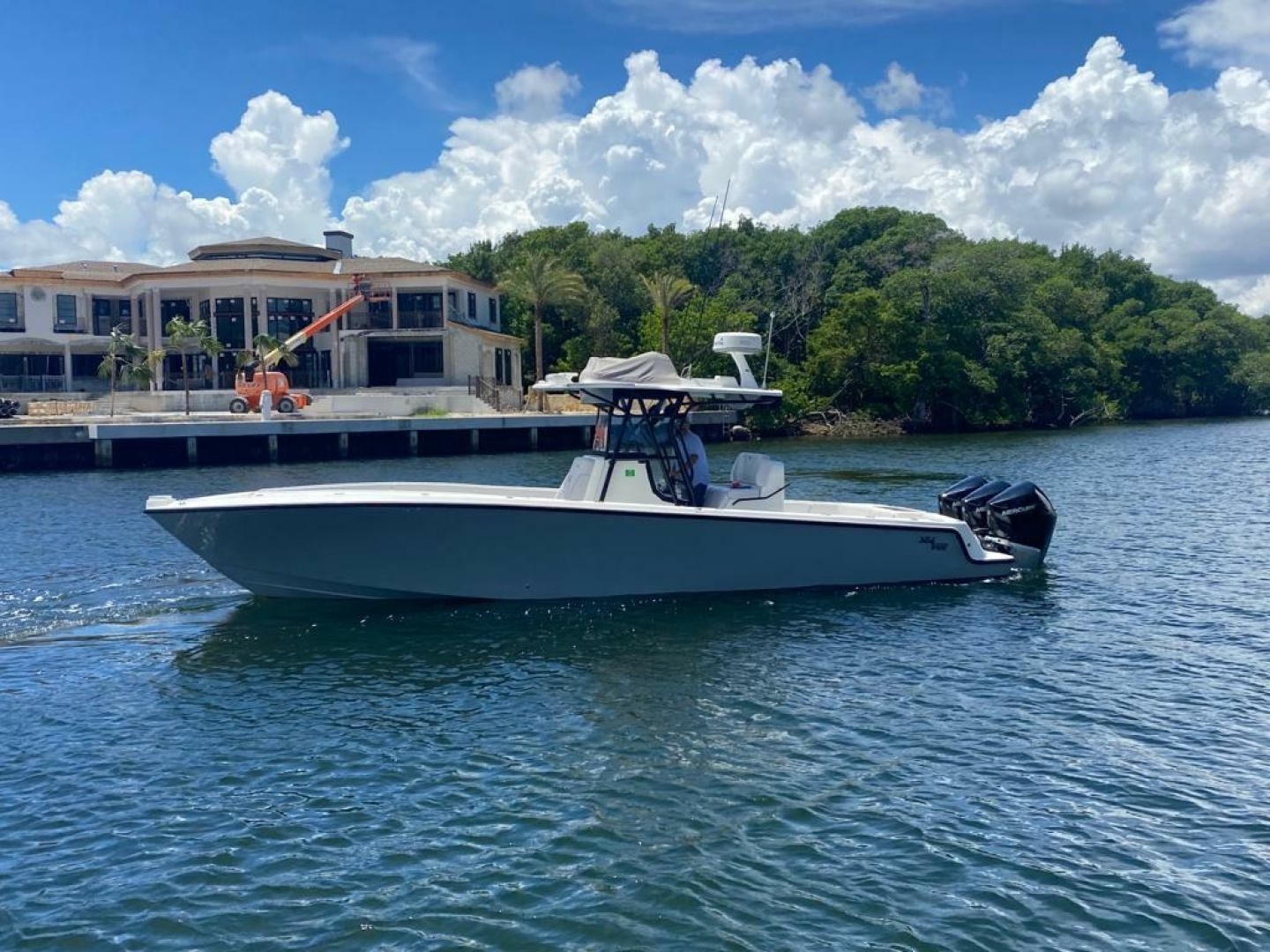 34ft SeaVee Yacht For Sale