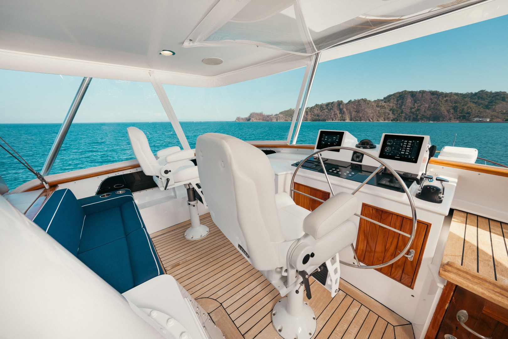 Passage 101ft Feadship Yacht For Sale