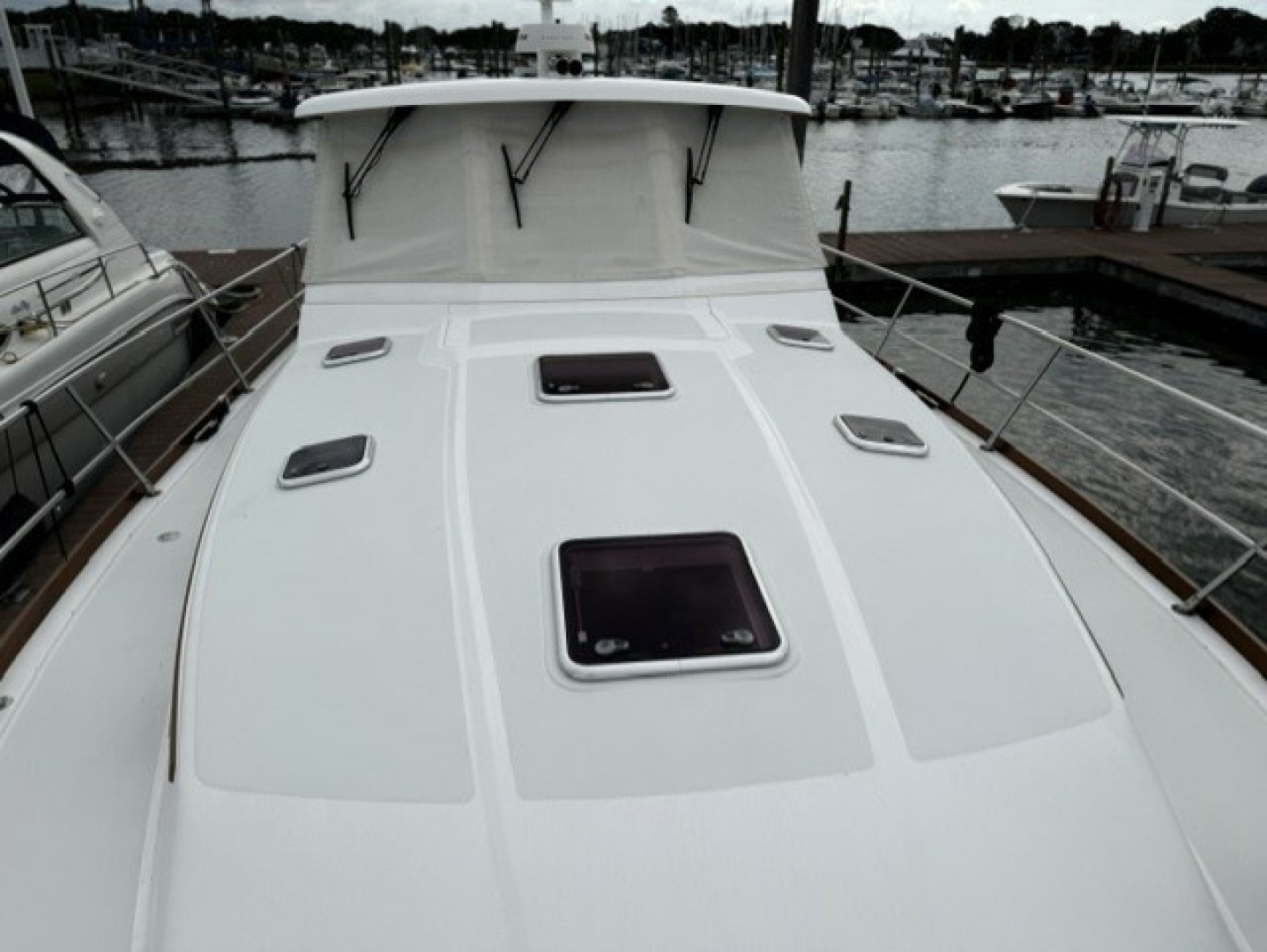 Sabre 42 Express - Photo 7