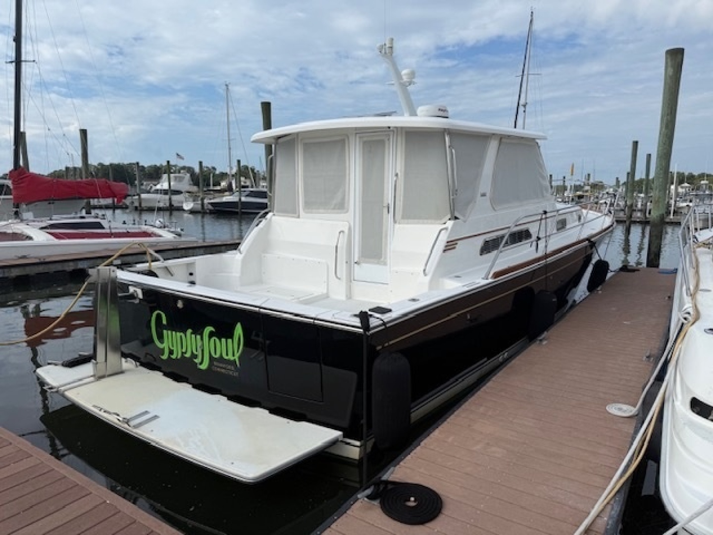 2005 Sabre 42 Express