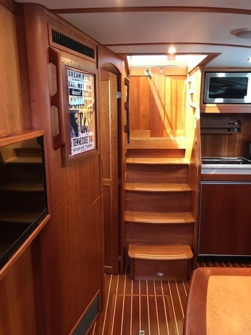 Sabre 42 Express - Photo 13