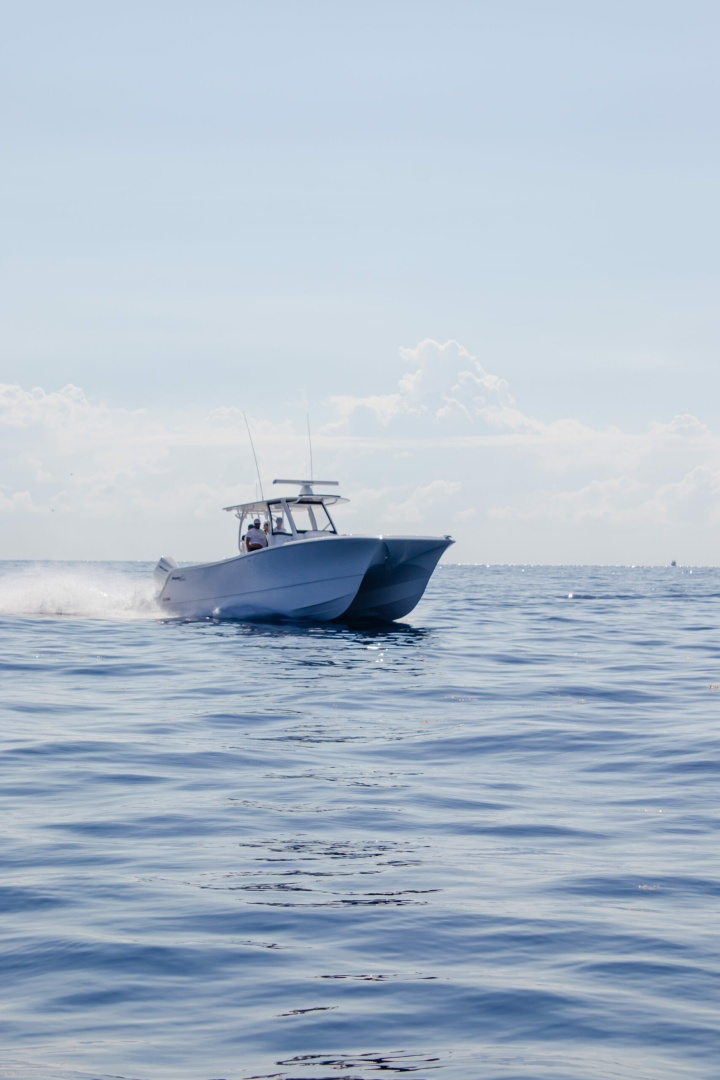 35ft Front Runner Yacht For Sale