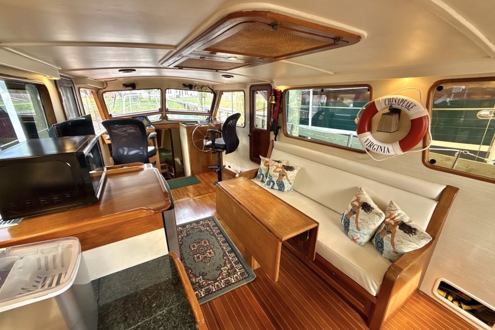 Saloon Starboard