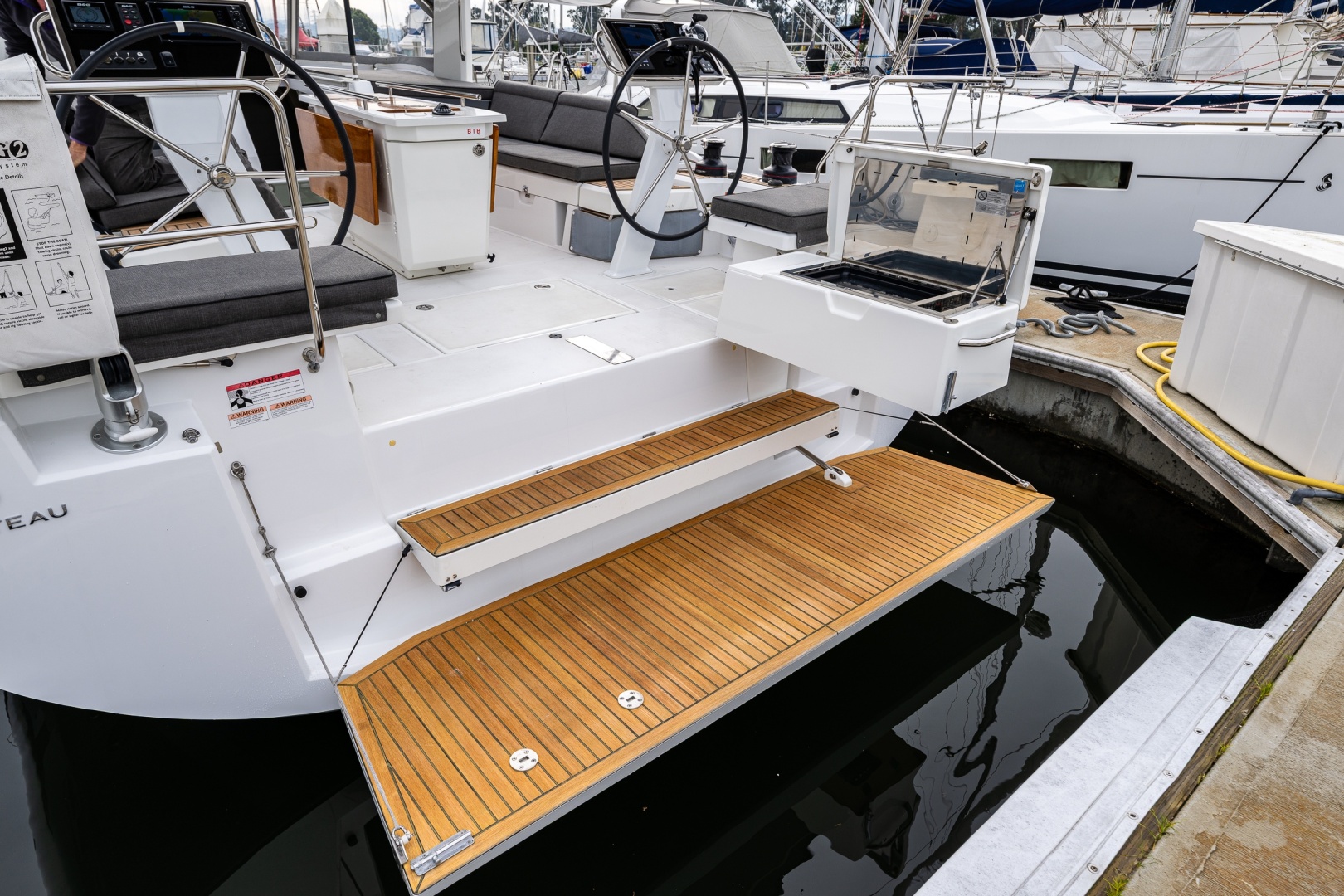 Cypress and Star II 46ft Beneteau Yacht For Sale