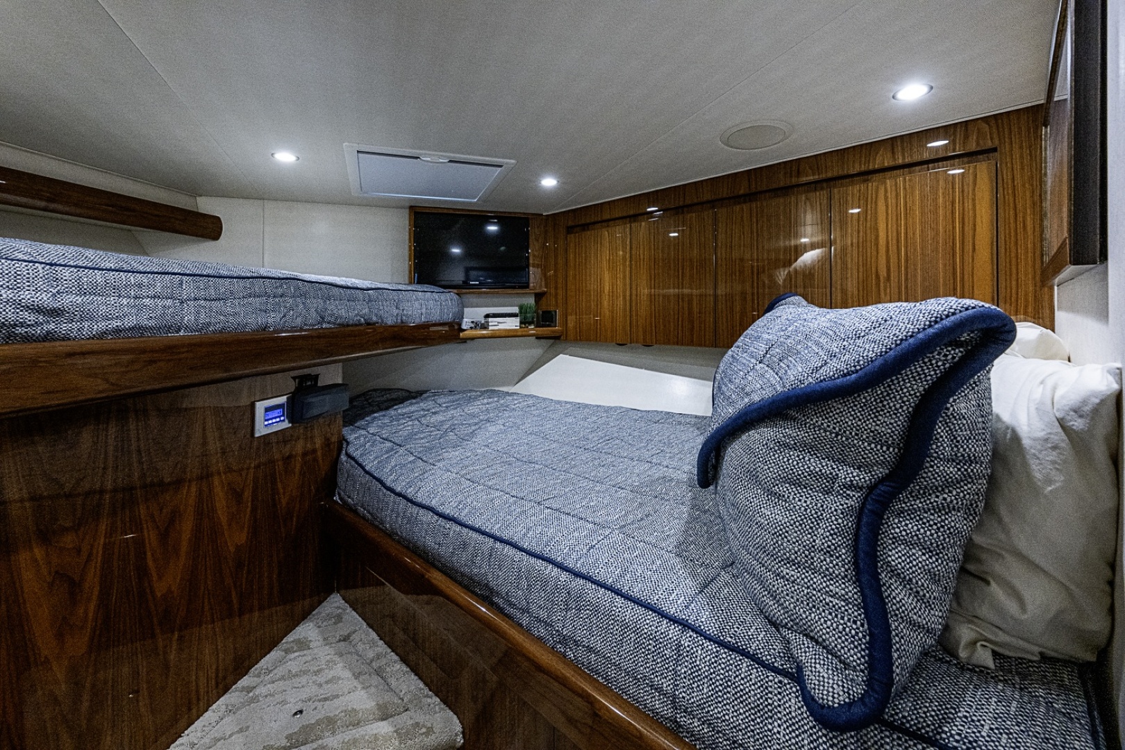 Goin  Coastal 52ft Viking Yacht For Sale