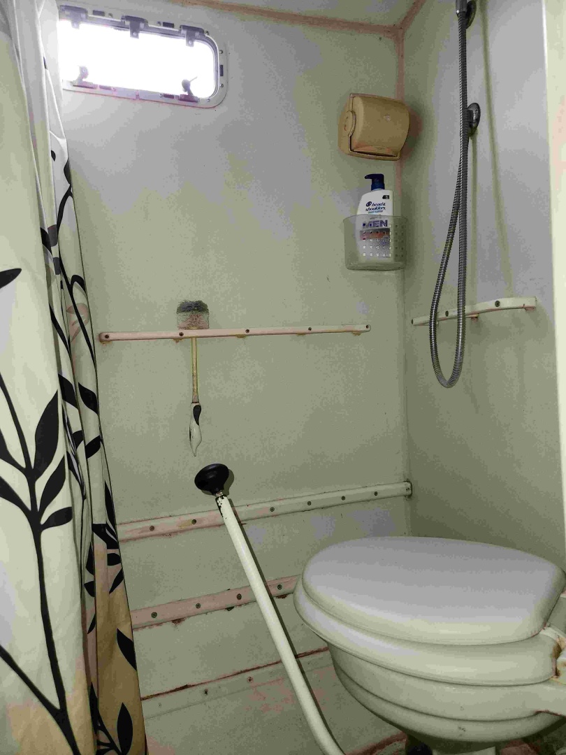 Margaritaville 39ft Bruce Roberts Yacht For Sale