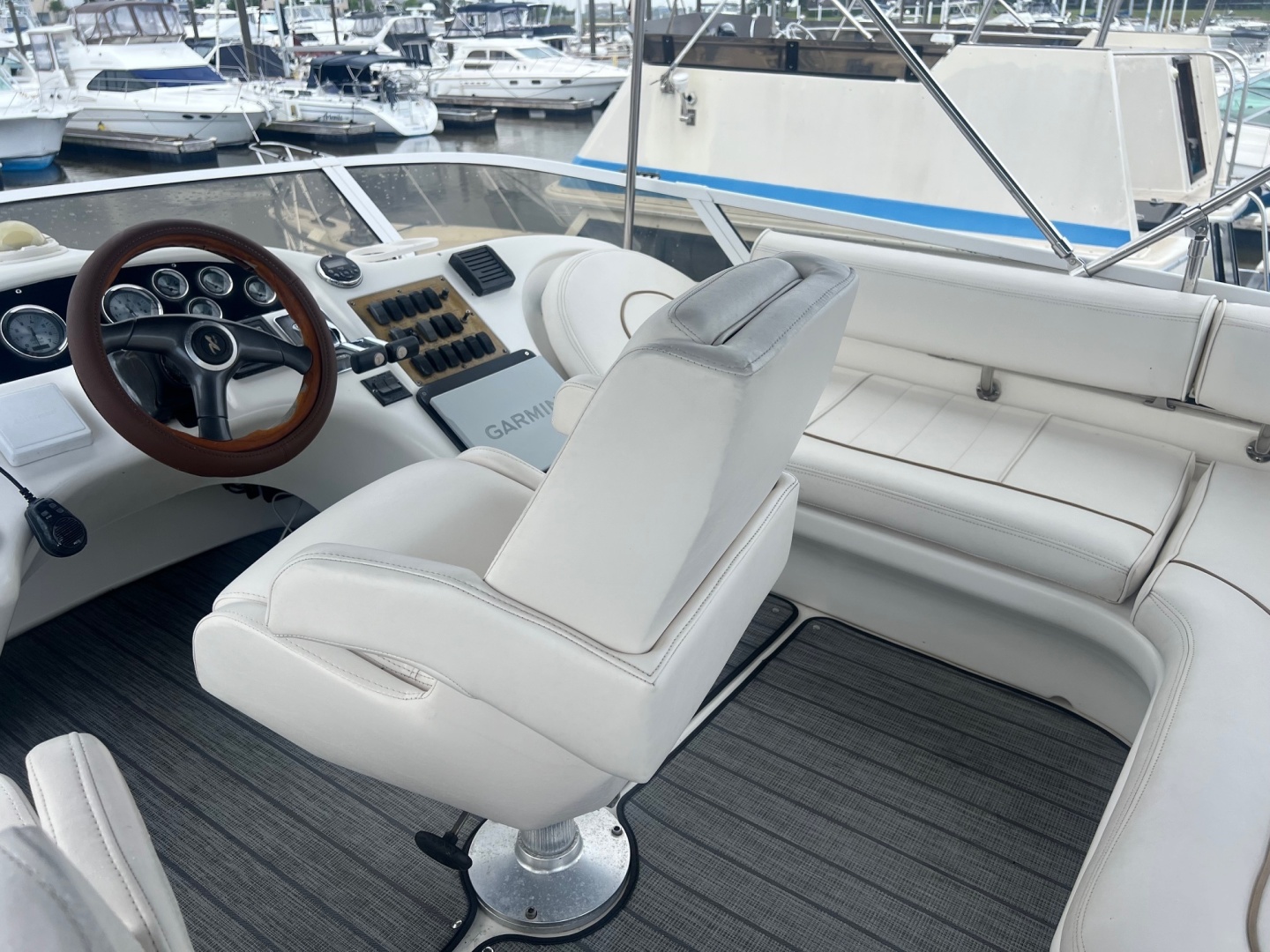 40ft Sea Ray Yacht For Sale