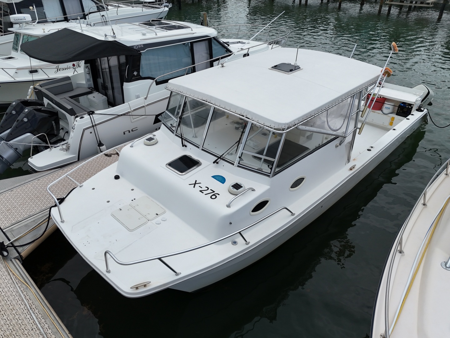 2011 Twin Vee Weekender