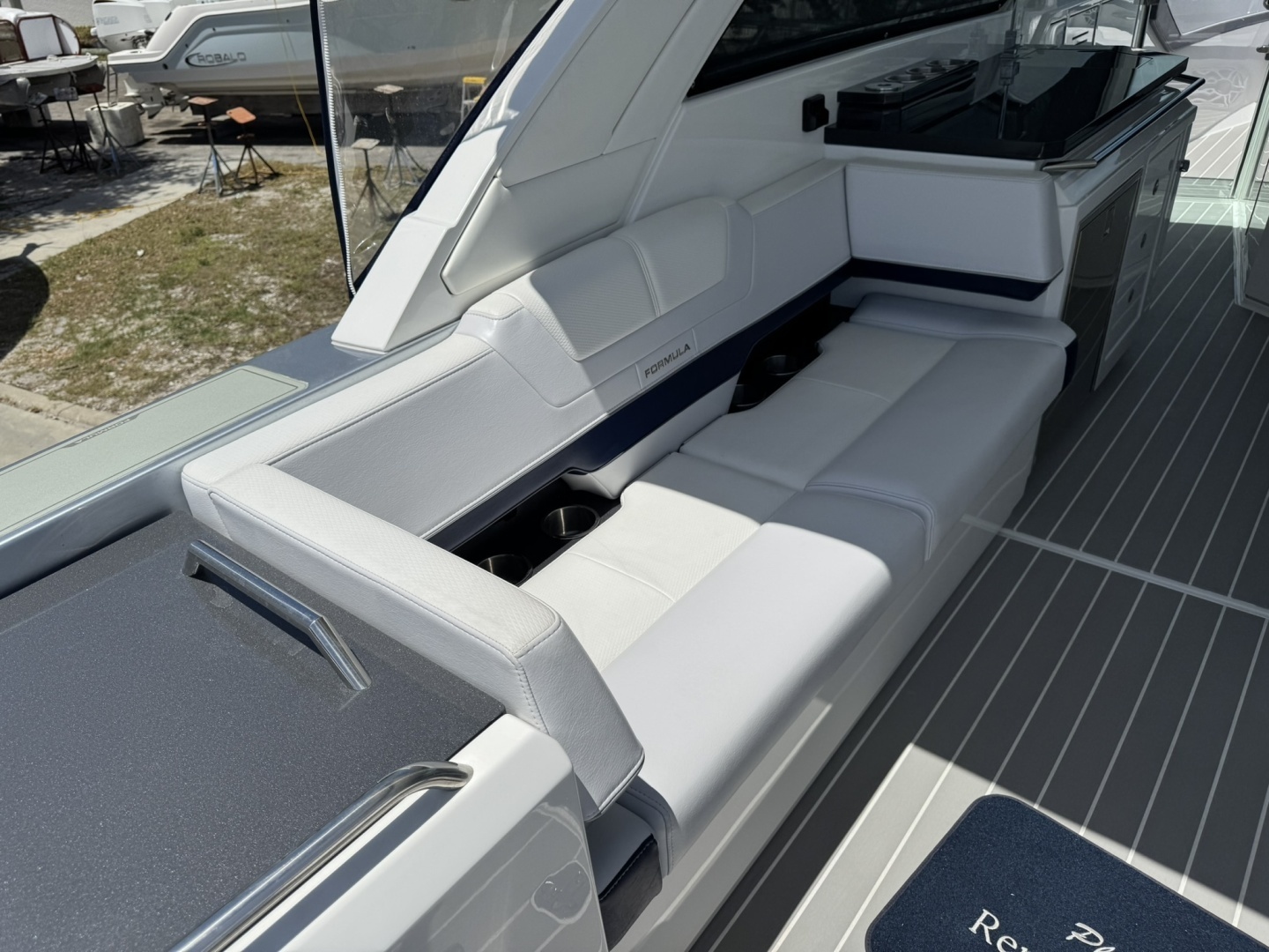 Formula  Yacht For Sale