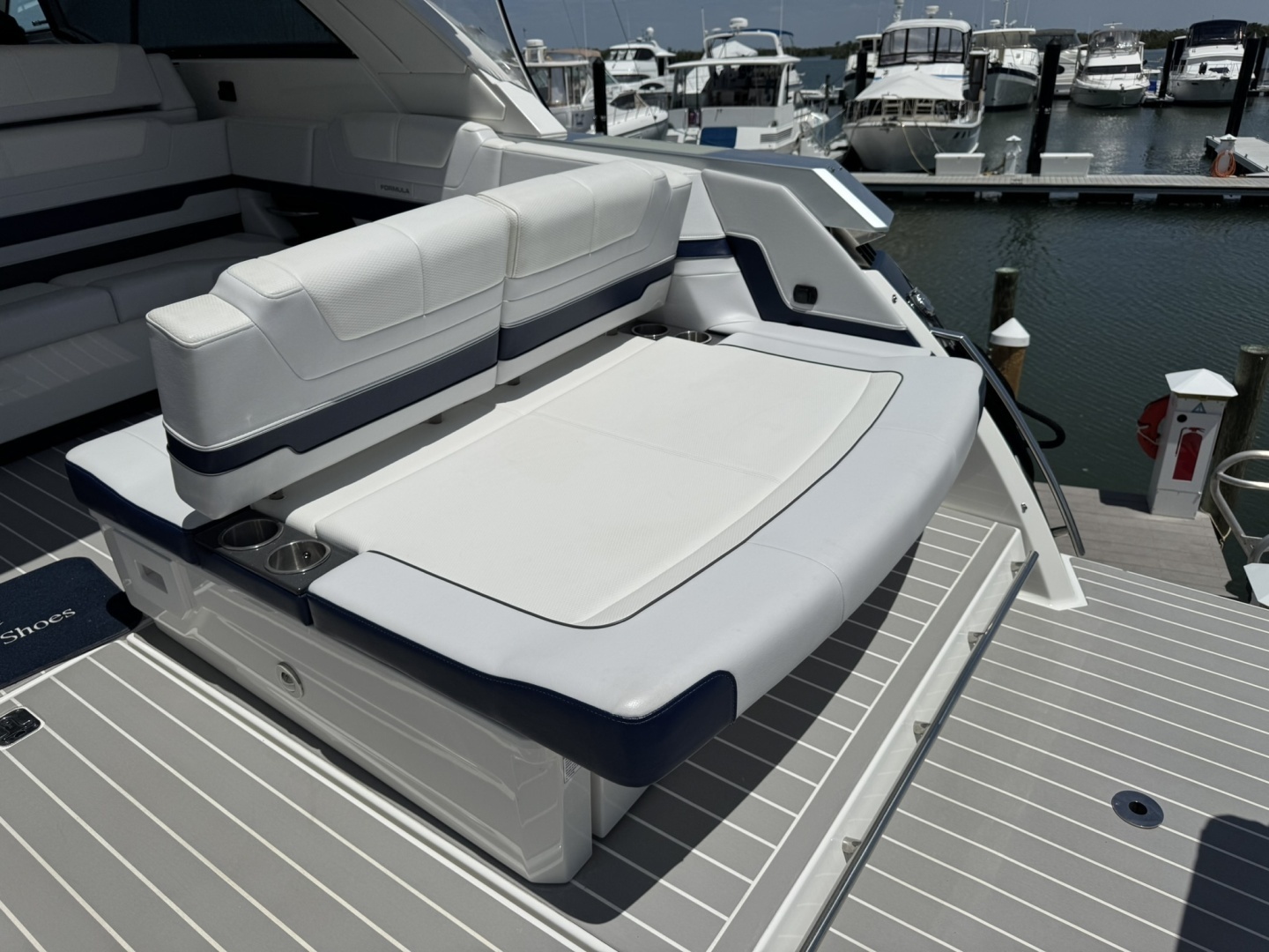 Formula  Yacht For Sale