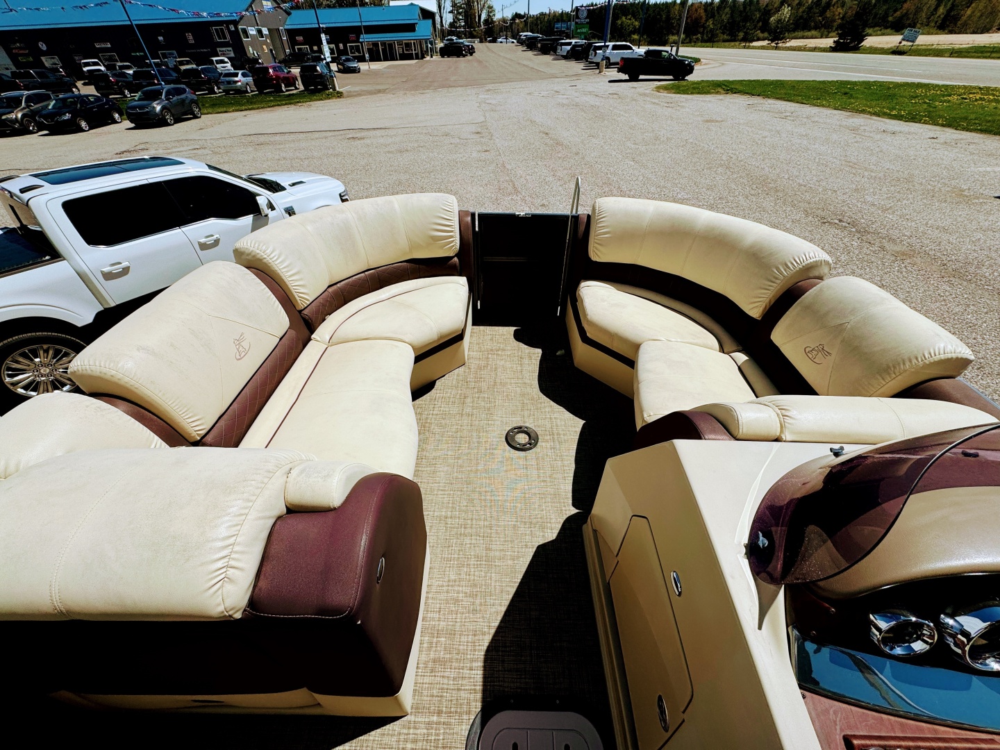 24ft Misty Harbor Yacht For Sale