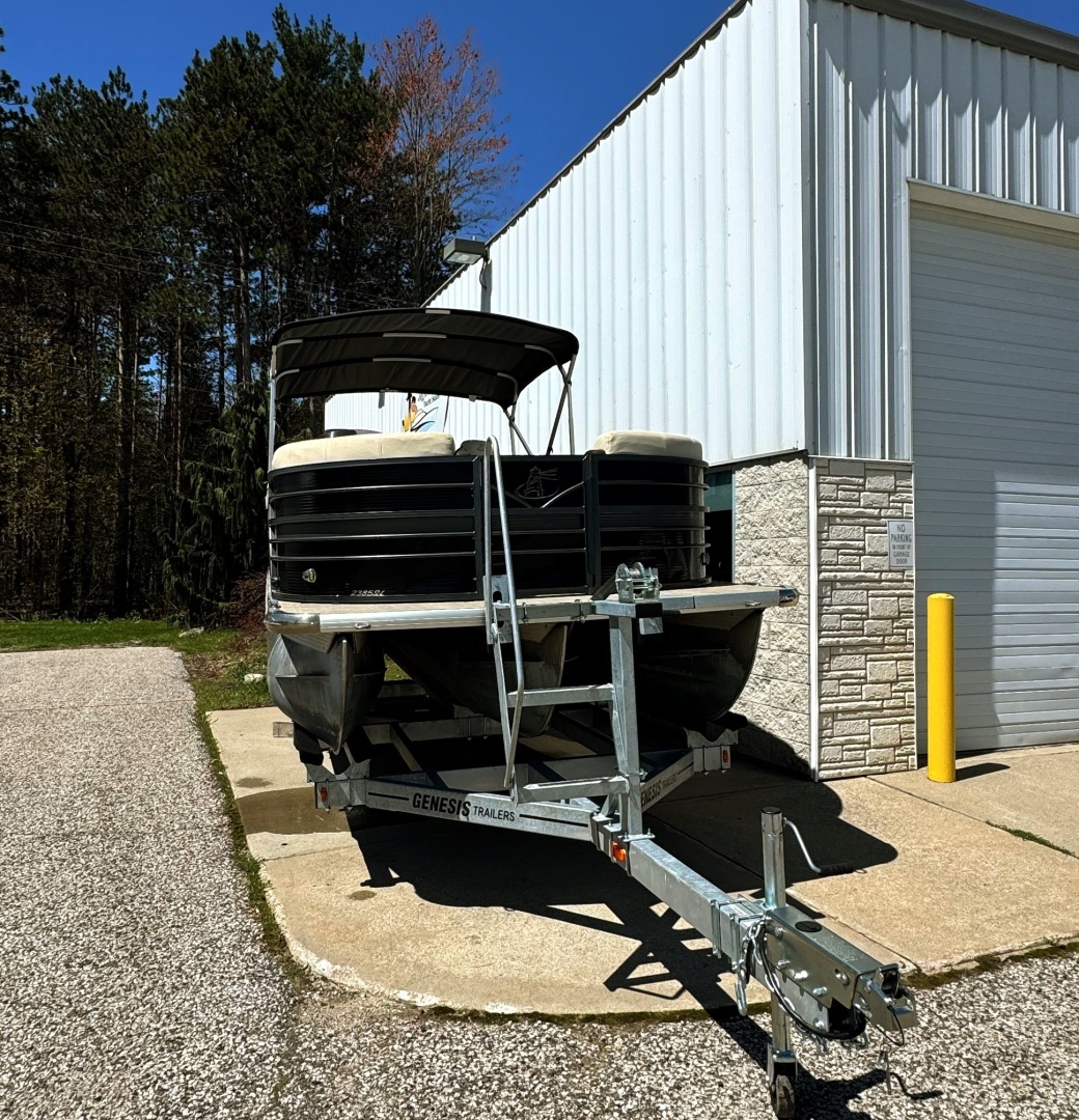 24ft Misty Harbor Yacht For Sale