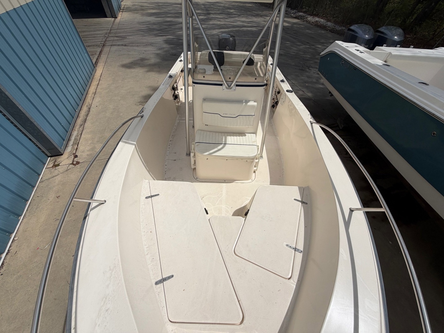 20ft Sea Hunt Yacht For Sale