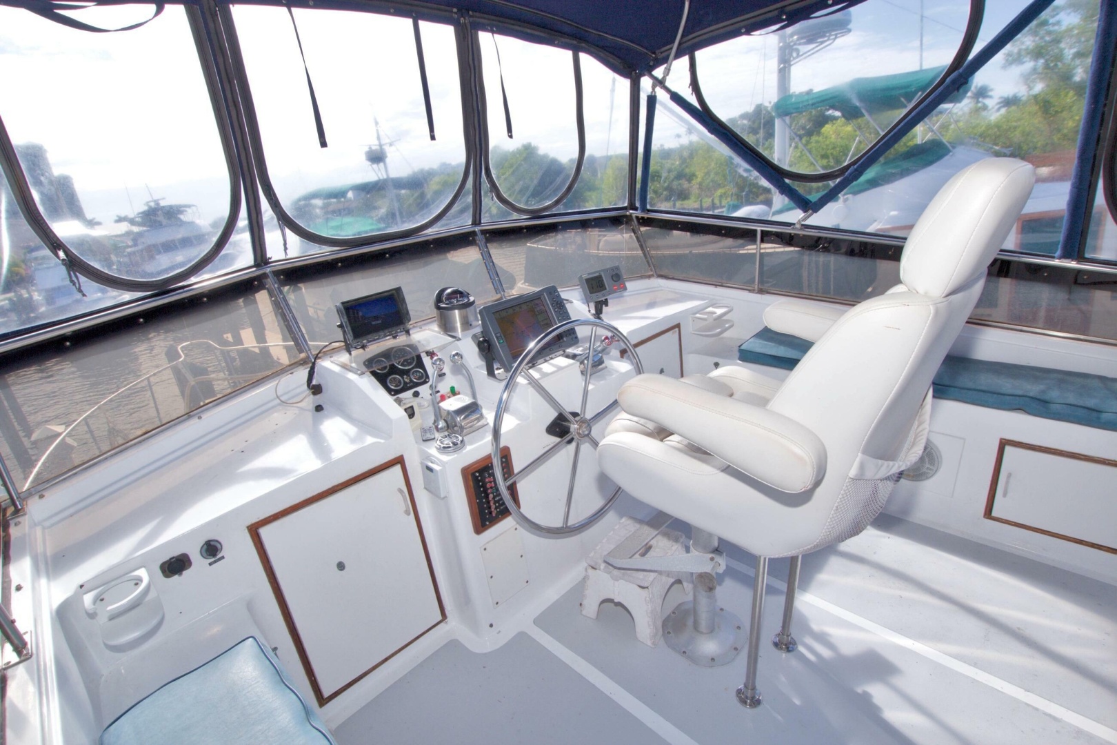 Consaltant 42ft Present Yachts Yacht For Sale