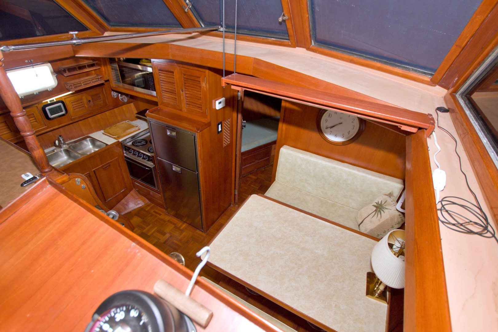 Consaltant 42ft Present Yachts Yacht For Sale