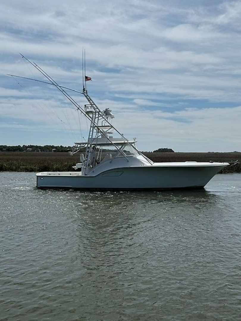 Home Advantage Reel T 38ft Out Island Yacht For Sale