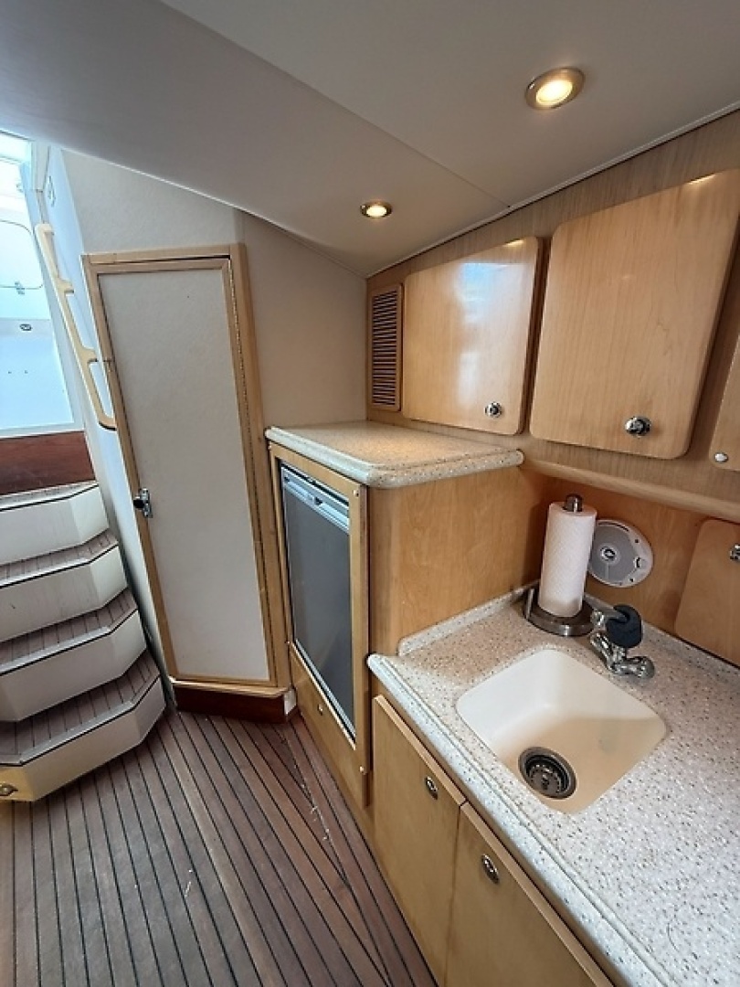 Home Advantage Reel T 38ft Out Island Yacht For Sale