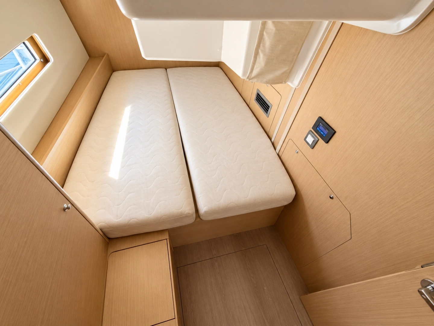 Beneteau 40.1 Yacht For Sale