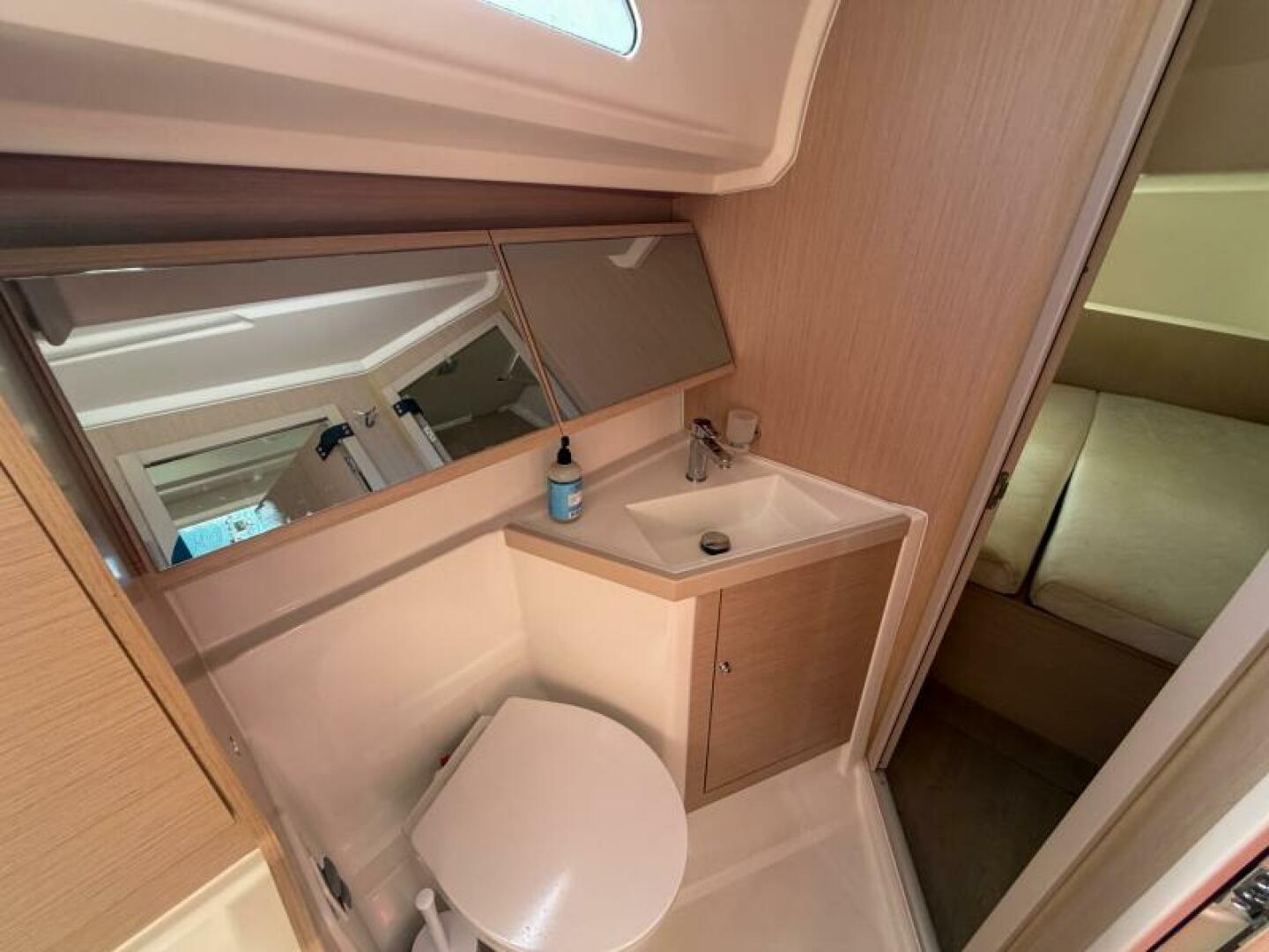 2022 Beneteau 40.1