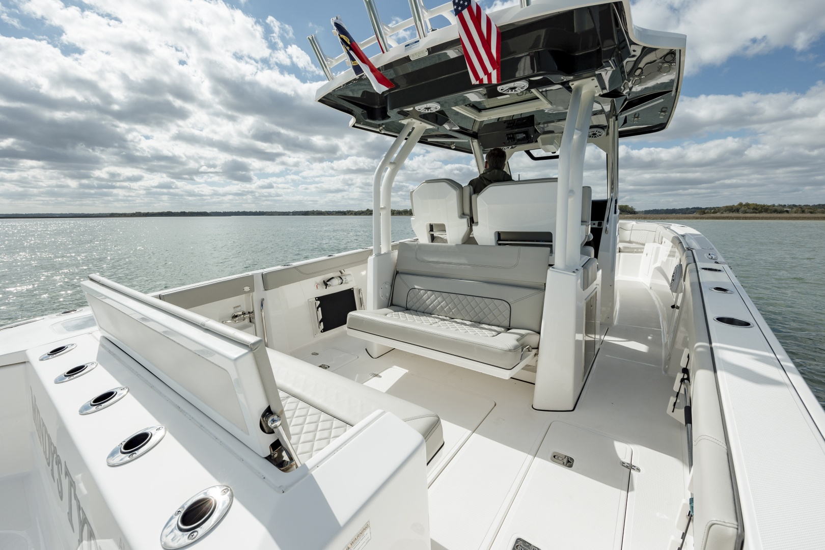 Boyer s Pursuit III 32ft Pursuit Yacht For Sale