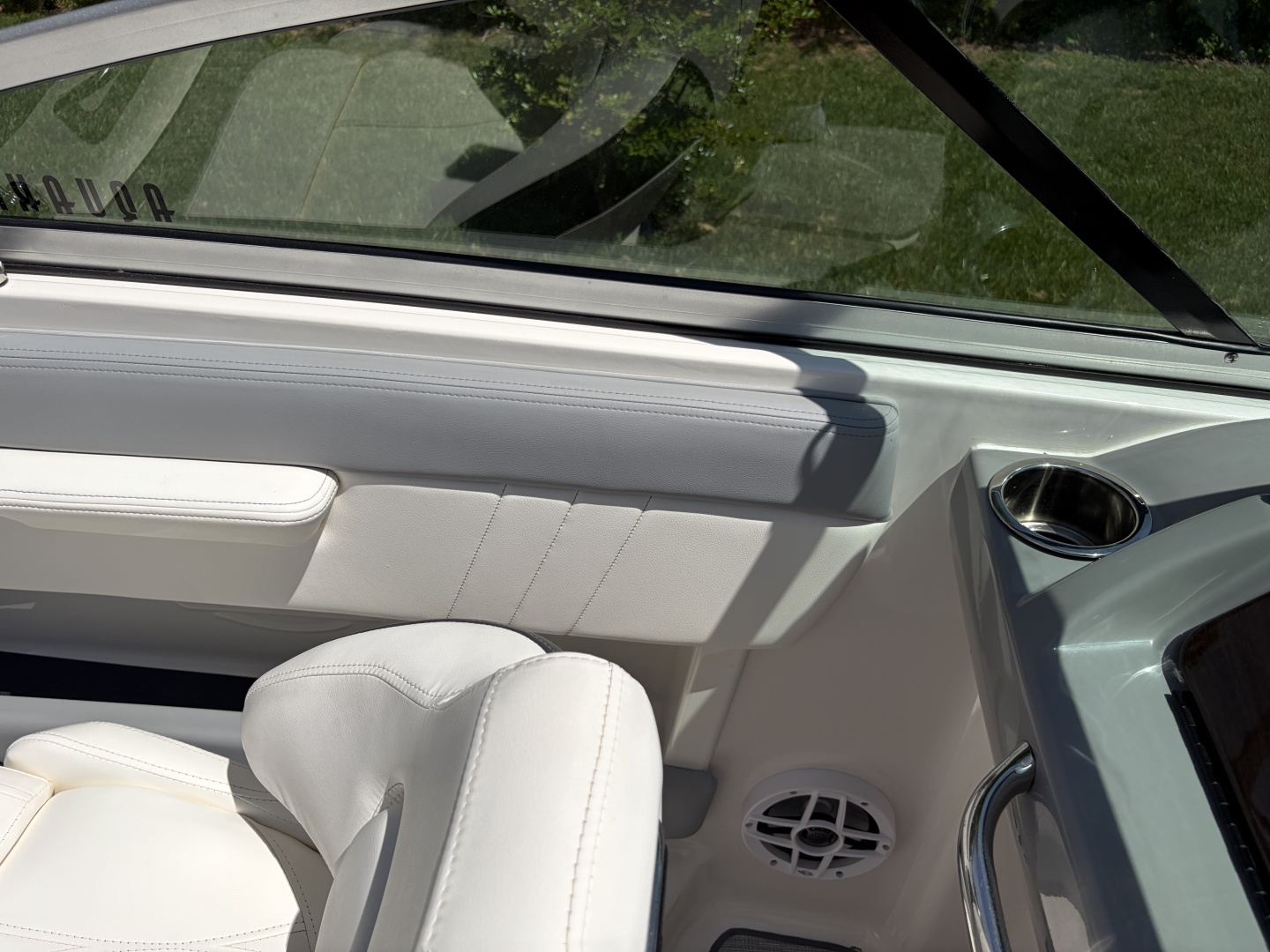 2022 Chaparral 21 SSi