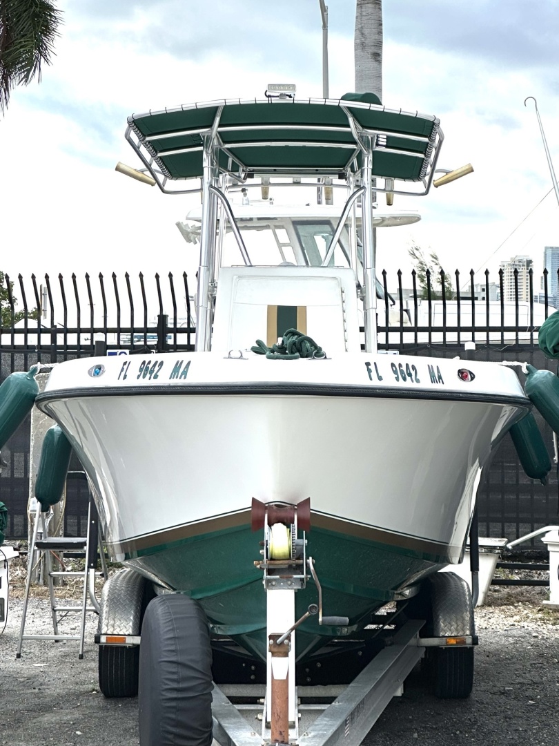 23ft Contender Yacht For Sale