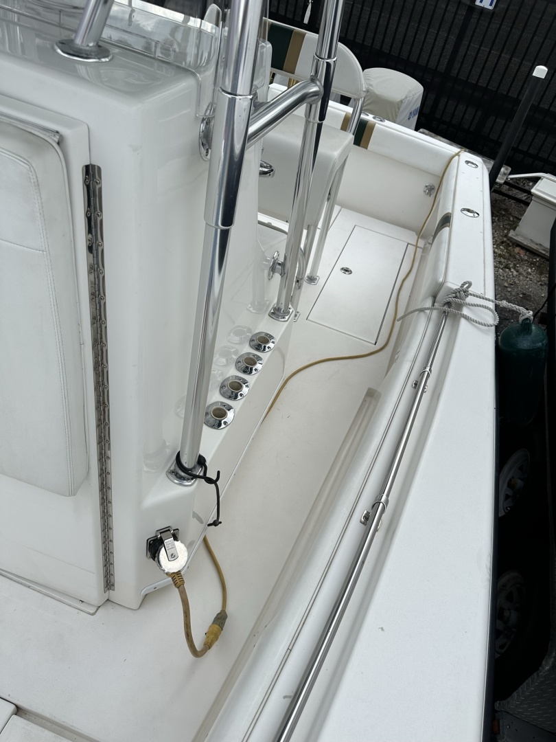 23ft Contender Yacht For Sale