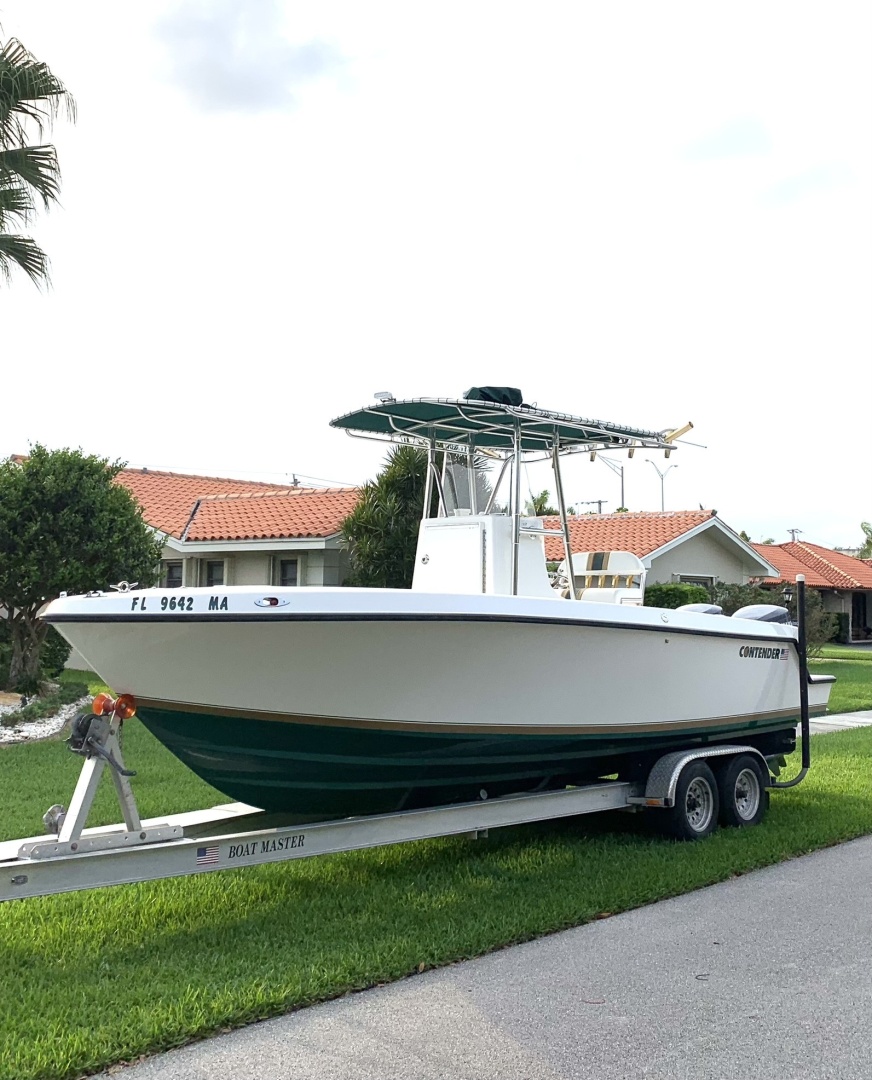 23ft Contender Yacht For Sale